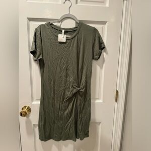Army green summer mid length dress with knotted side front. Size medium